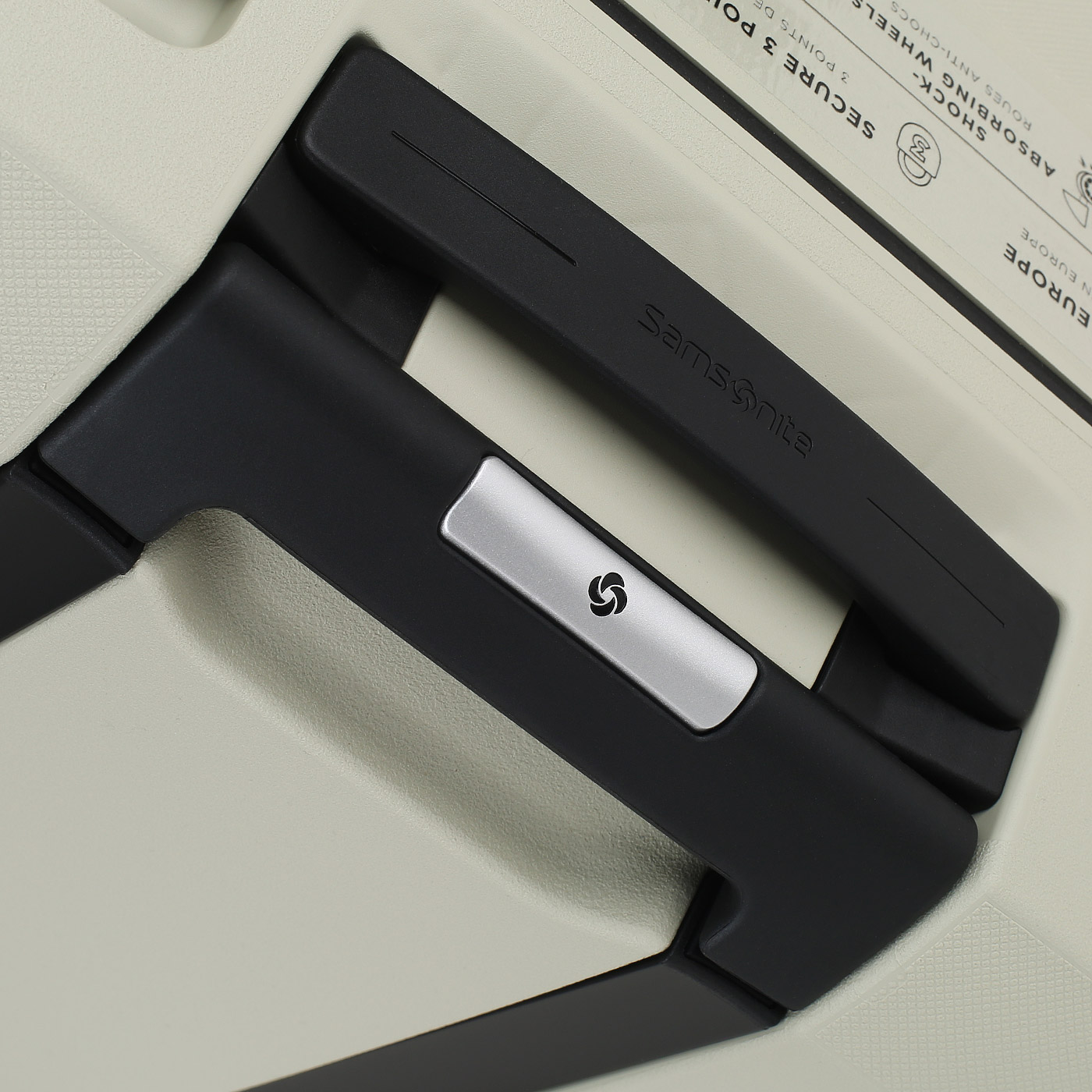 Чемодан для ручной клади из полипропилена Samsonite Essens