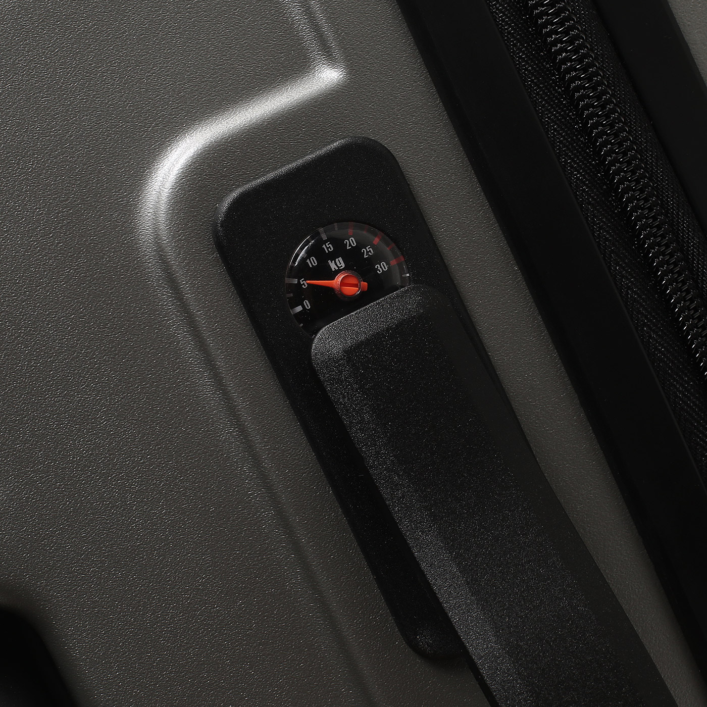 Чемодан большой L из поликарбоната Eberhart Phantom