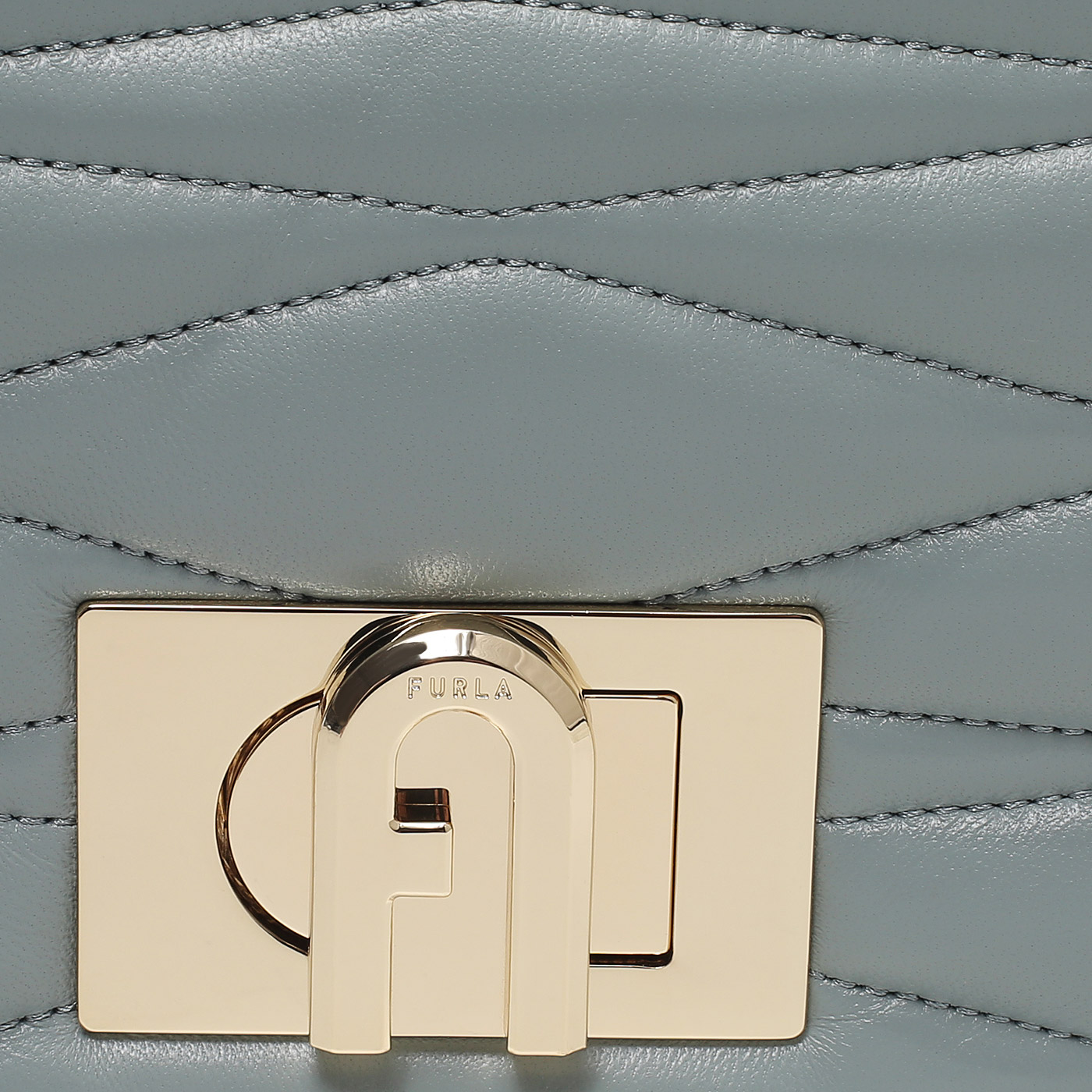 Сумка через плечо с цепочкой Furla 1927
